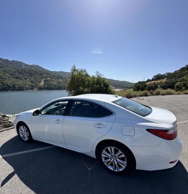 2013 Lexus ES 350 Base
