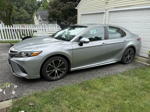 2019 Toyota Camry SE