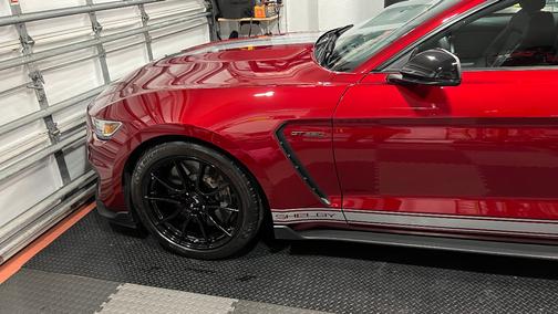 2019 Ford Shelby GT350 Base