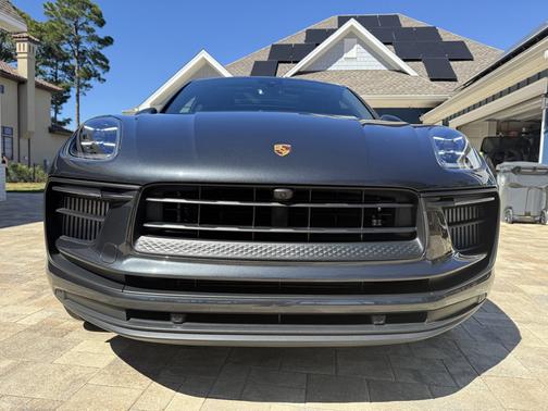 2022 Porsche Macan Macan S