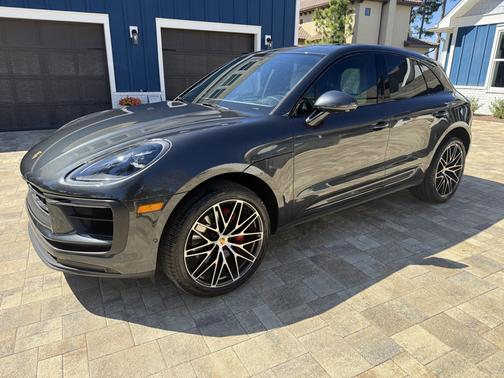 2022 Porsche Macan Macan S