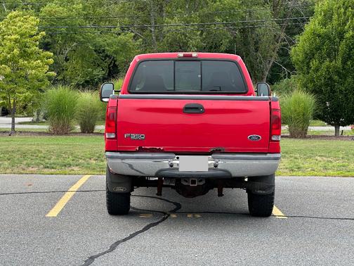 2004 Ford F-350 XLT Super Duty
