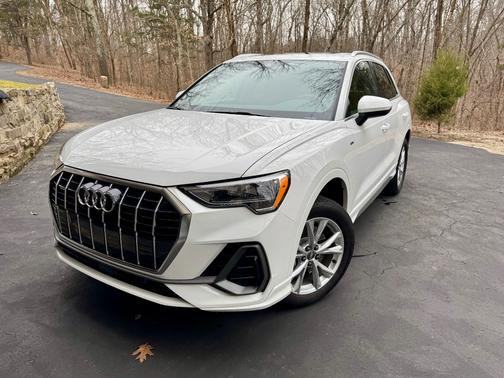 2021 Audi Q3 45 S line Premium