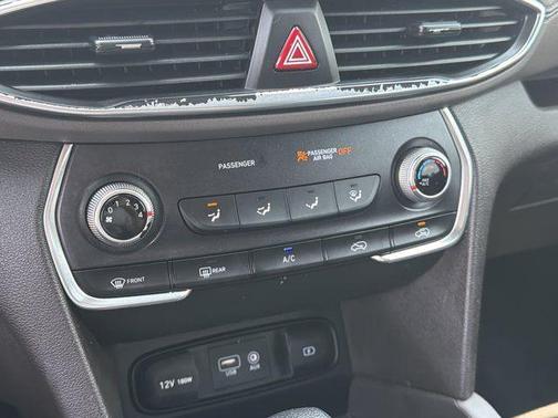 Orange 2019 Hyundai SANTA FE SE 2.4