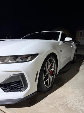 White 2024 Ford Mustang GT Premium