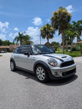 2012 MINI Cooper S Base