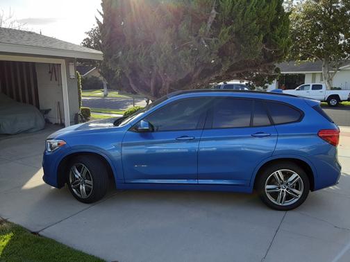 Photo 4 of 15 of 2017 BMW X1 xDrive 28i
