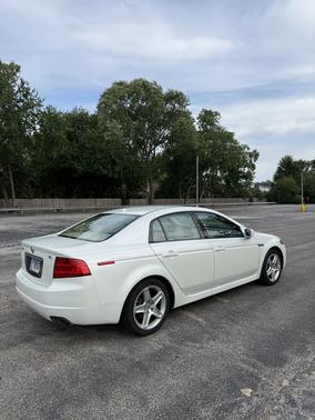 White 2005 Acura TL 3.2