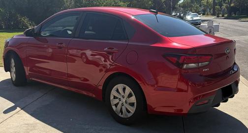 Red 2018 Kia Rio S