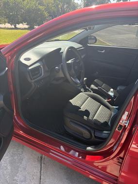 Red 2018 Kia Rio S
