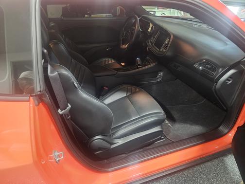 Orange 2022 Dodge Challenger SRT Hellcat Redeye Widebody Jailbreak