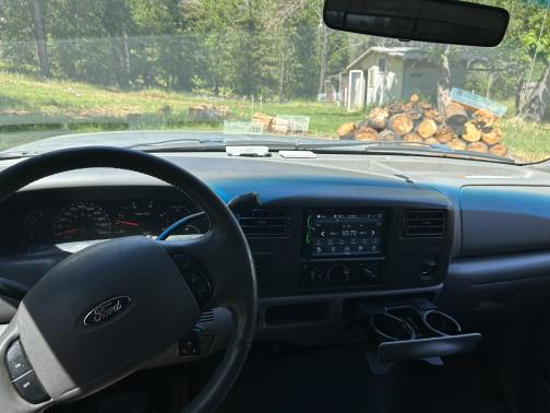 2004 Ford F-250 Lariat Crew Cab Super Duty