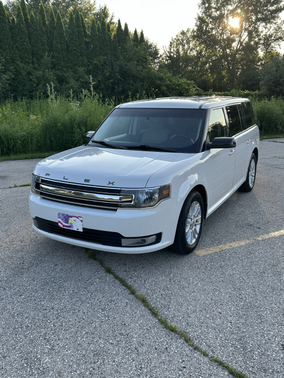 White 2014 Ford Flex SEL