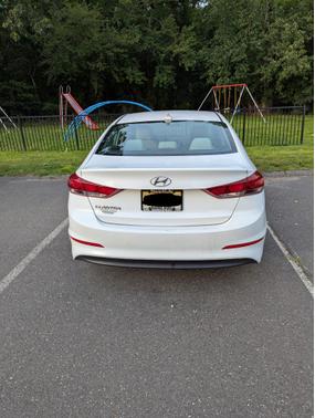 2018 Hyundai ELANTRA Value Edition