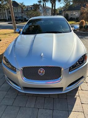 2015 Jaguar XF 2.0T Premium