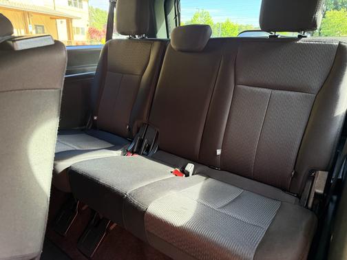 Silver 2019 Ford Expedition Max XLT