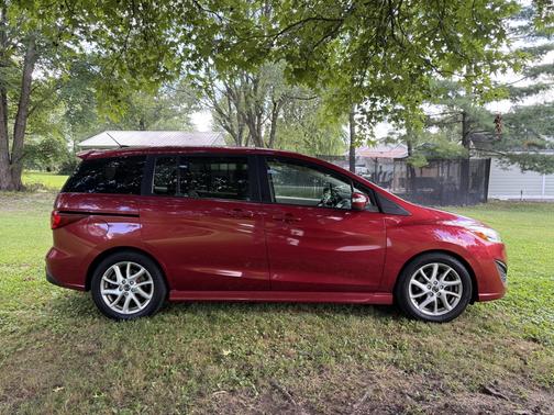 2013 Mazda Mazda5 Grand Touring