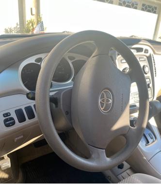 2005 Toyota Highlander Base