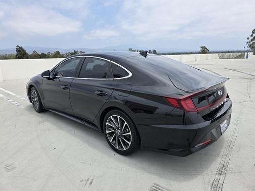 2023 Hyundai SONATA Limited