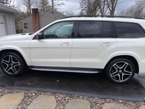 2017 Mercedes-Benz GLS 550 4MATIC