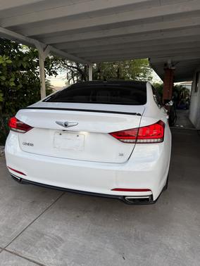 White 2015 Hyundai Genesis 3.8