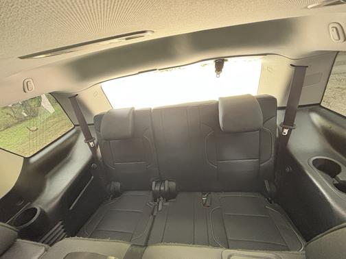 Black 2019 GMC Yukon SLT