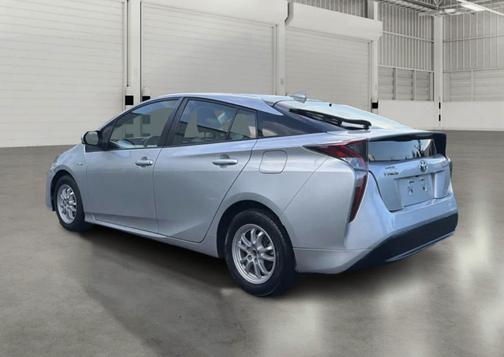 Silver 2016 Toyota Prius Two