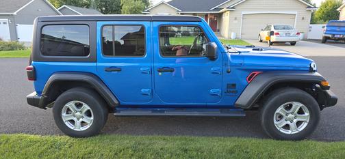2022 Jeep Wrangler Unlimited Sport S