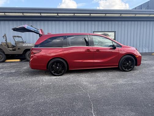 Red 2025 Honda Odyssey Sport-L