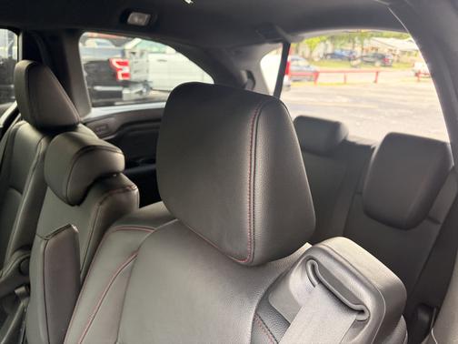 Red 2025 Honda Odyssey Sport-L