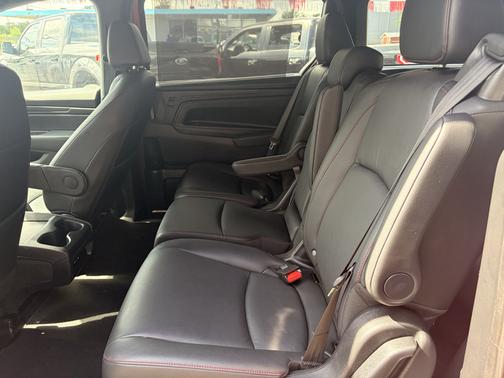 Red 2025 Honda Odyssey Sport-L