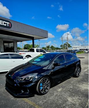 2017 Ford Focus RS Base