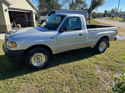 2004 Mazda B2300 Base