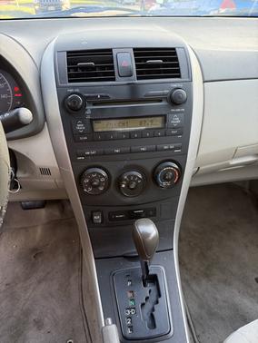 Beige 2009 Toyota Corolla LE