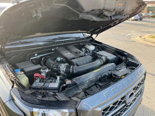 Gray 2022 Nissan Frontier SV