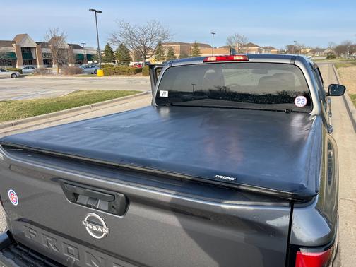 Gray 2022 Nissan Frontier SV