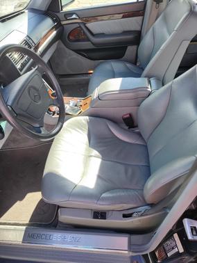 Silver 1995 Mercedes-Benz S-Class S500