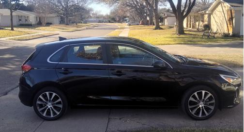 2018 Hyundai Elantra GT Base