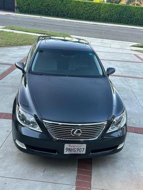 Gray 2009 Lexus LS 460 Base