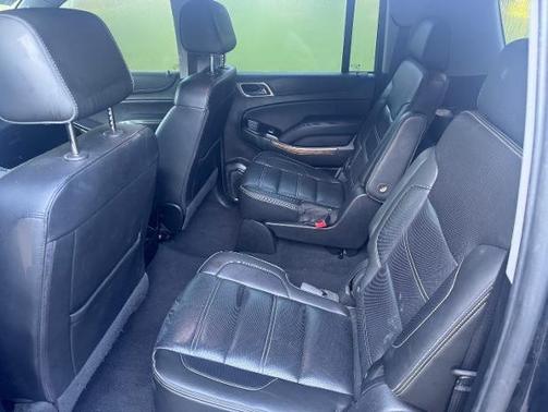 Black 2020 GMC Yukon XL Denali