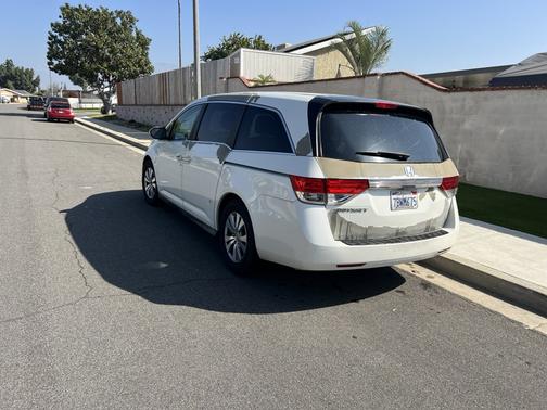 White 2014 Honda Odyssey EX