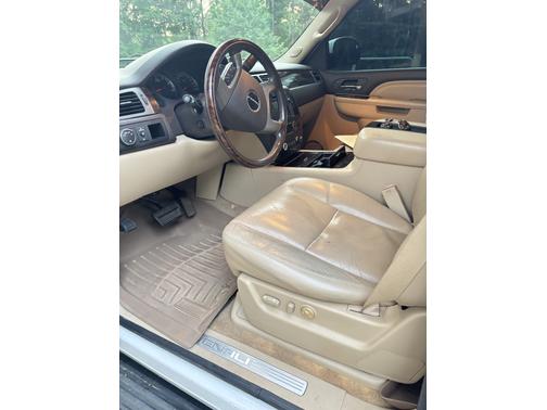 2011 GMC Yukon XL Denali