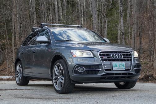 Gray 2015 Audi SQ5 3.0T Premium Plus