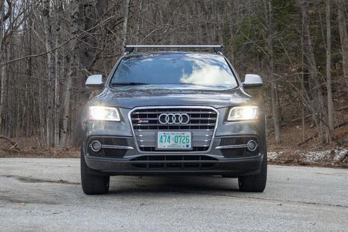 Gray 2015 Audi SQ5 3.0T Premium Plus