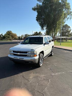 White 2002 Chevrolet Tahoe LT