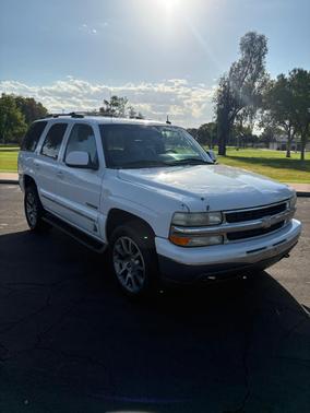 White 2002 Chevrolet Tahoe LT