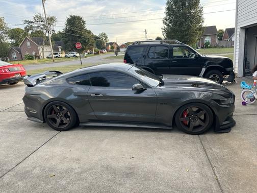2016 Ford Mustang GT Premium