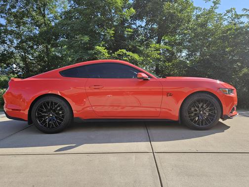 2015 Ford Mustang GT Premium