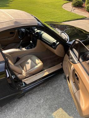 Black 2000 Mazda MX-5 Miata Base