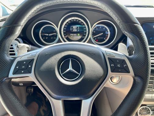 2012 Mercedes-Benz CLS-Class CLS 63 AMG